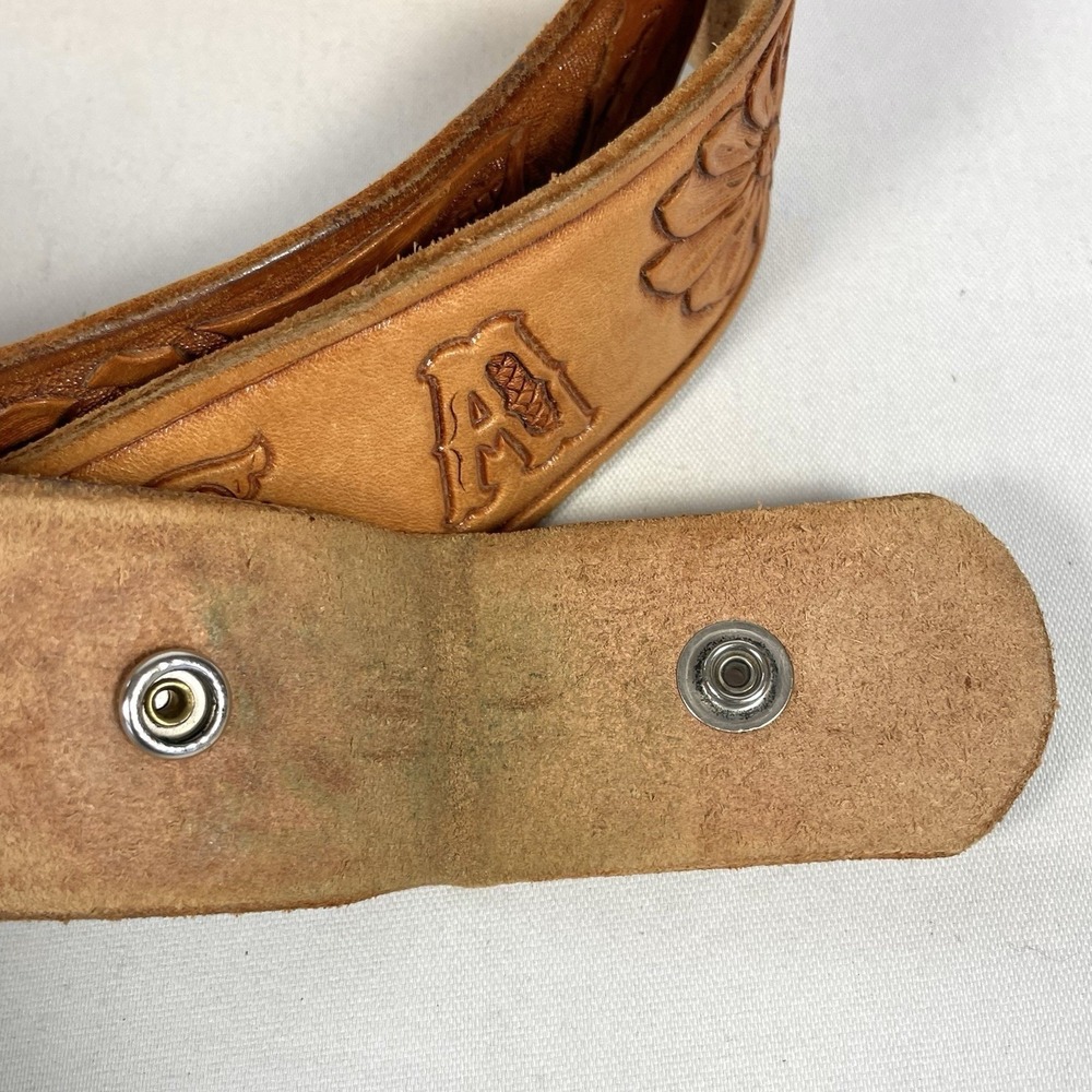 TREASA Tooled Leather Western Belt Strap 32 Tan Floral Cowboy - Picture 7 of 7